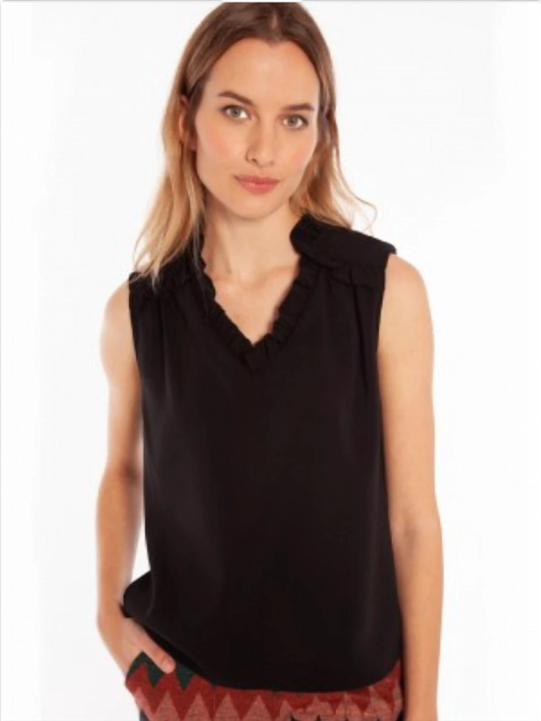 Deals ๐งจ Vilagallo ๐ฉ women Ross Top in Black ๐ฏ 5 Deals ๐งจ Vilagallo ๐ฉ women Ross Top in Black ๐ฏ - Image 3
