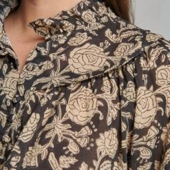 Buy 🧨 Sundays 👩 women Camelia 👚 Shirt in Black Floral ❤️ -Vilagallo Sales Store bcd3092c4d284ba2b24aa4558ec3221e 1080x