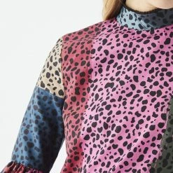 Cheap ๐ Vilagallo ๐ฉ women Lola ๐ Shirt in Pongo Print ๐ 5 Cheap ๐ Vilagallo ๐ฉ women Lola ๐ Shirt in Pongo Print ๐ -Vilagallo Sales Store f17a85d46942466f9cc5e858903bbd23 f71f78d8 95f8 42c2 8bf1 9bcfd00cd7fc 1080x