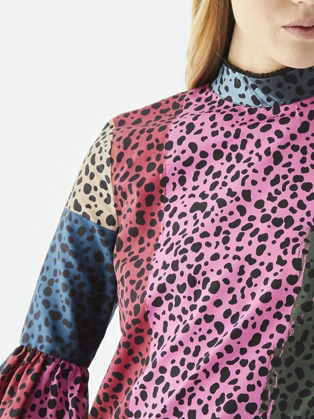 Cheap ๐ Vilagallo ๐ฉ women Lola ๐ Shirt in Pongo Print ๐ 4 Cheap ๐ Vilagallo ๐ฉ women Lola ๐ Shirt in Pongo Print ๐ - Image 2